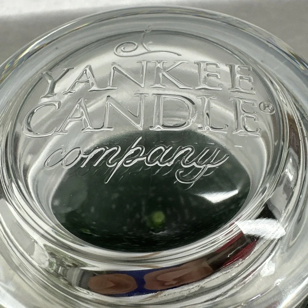 Yankee Candle Retired IN A WINTER WONDERLAND Large 22oz White Label Collectors